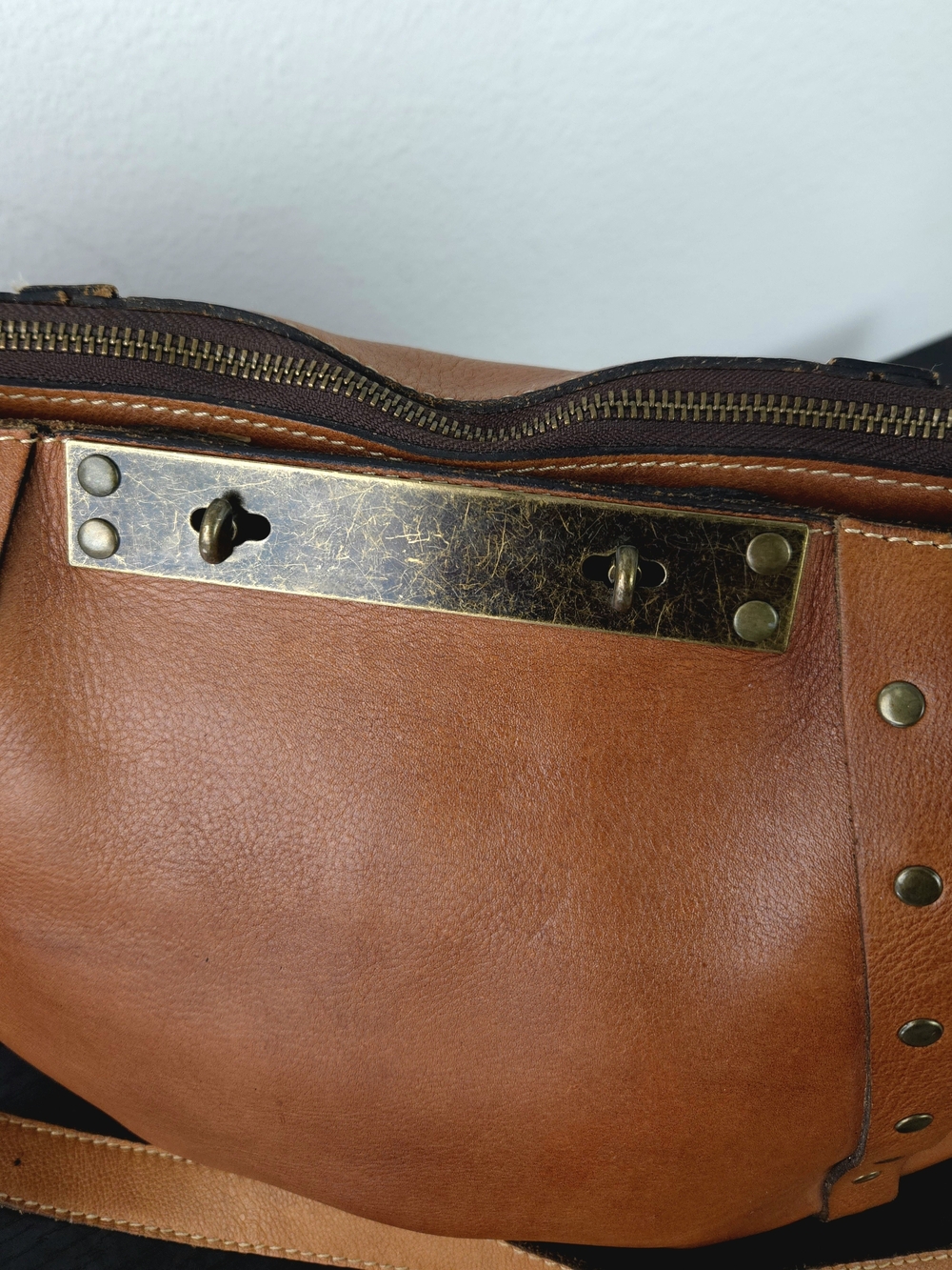 Patricia Nash Riano Tan Italian Leather Hobo Shoulder Bag Distressed Vintage - Picture 3 of 13